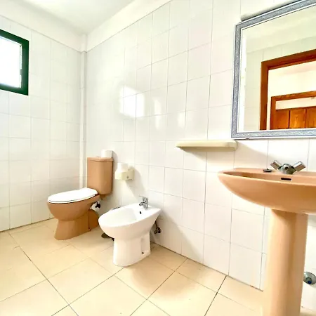 Apartamento De Dos Dormitorios En Costa Del Silencio, Tenerife Sur شقة *